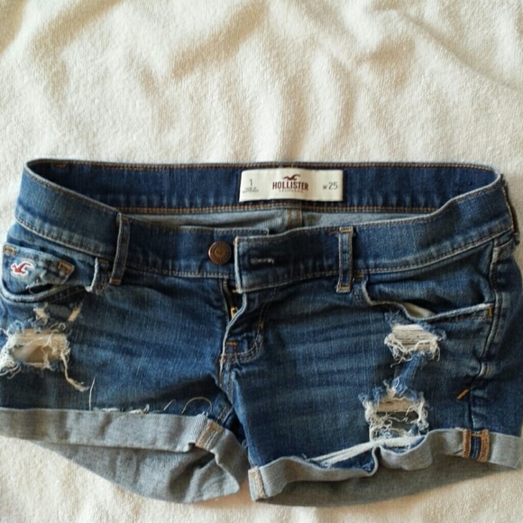 Hollister Pants - SALE**** Hollister Blue jean shorts junior size 1